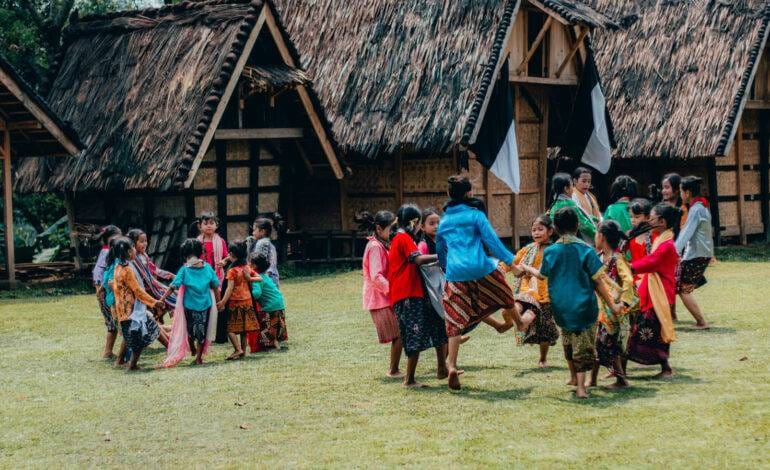 Mengenal Pakeman Sunda, Seni Kiasan Unik dalam Idiom Sunda