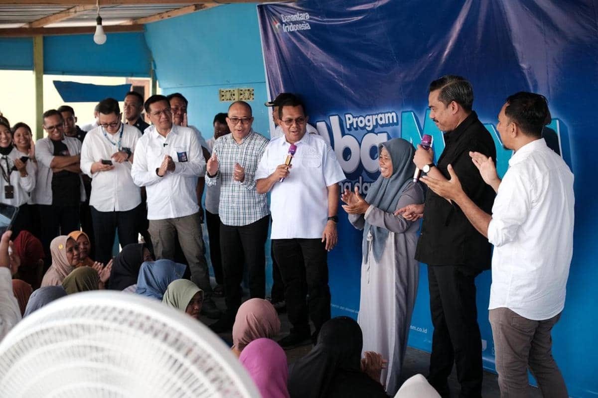 Menteri UMKM Tinjau Pemberdayaan Pesisir Pasir Panjang Rinca