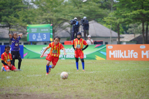 Naquita Guntara Naik Level, Siap Bersinar Lagi di MilkLife Soccer Bandung?