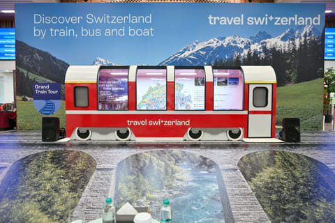 Pameran Grand Train Swiss di Stasiun Whoosh Halim: 10 Tahun Tur Ikonik
