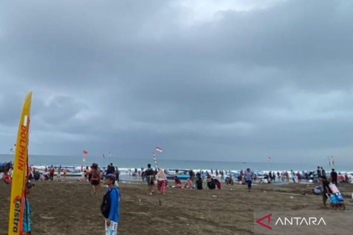 Pantai Pangandaran Bersiap Sambut Wisatawan, Satpolairud Gencarkan Patroli demi Keselamatan