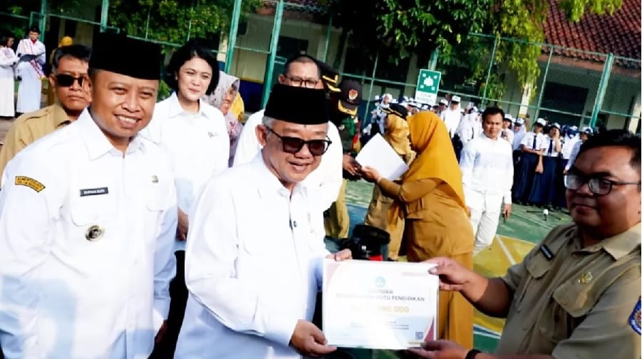 Pembatasan Gawai Sekolah: PP Tunas dan Kurangnya Kepatuhan Platform