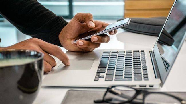 Pemerintah Luncurkan WFH Setiap Jumat 1 April 2026 untuk Efisiensi ASN dan Swasta