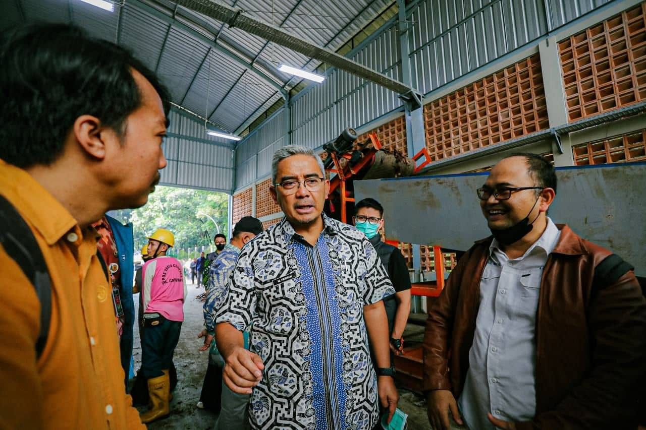 Pemkot Bandung Siap Ikuti Arahan Presiden soal Kebersihan Lingkungan