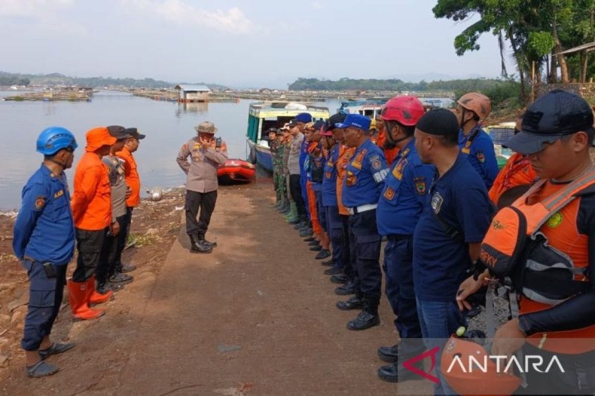 Pencarian Ece Pedagang Kopi di Waduk Cirata Cianjur Dilakukan Radius 1 Km