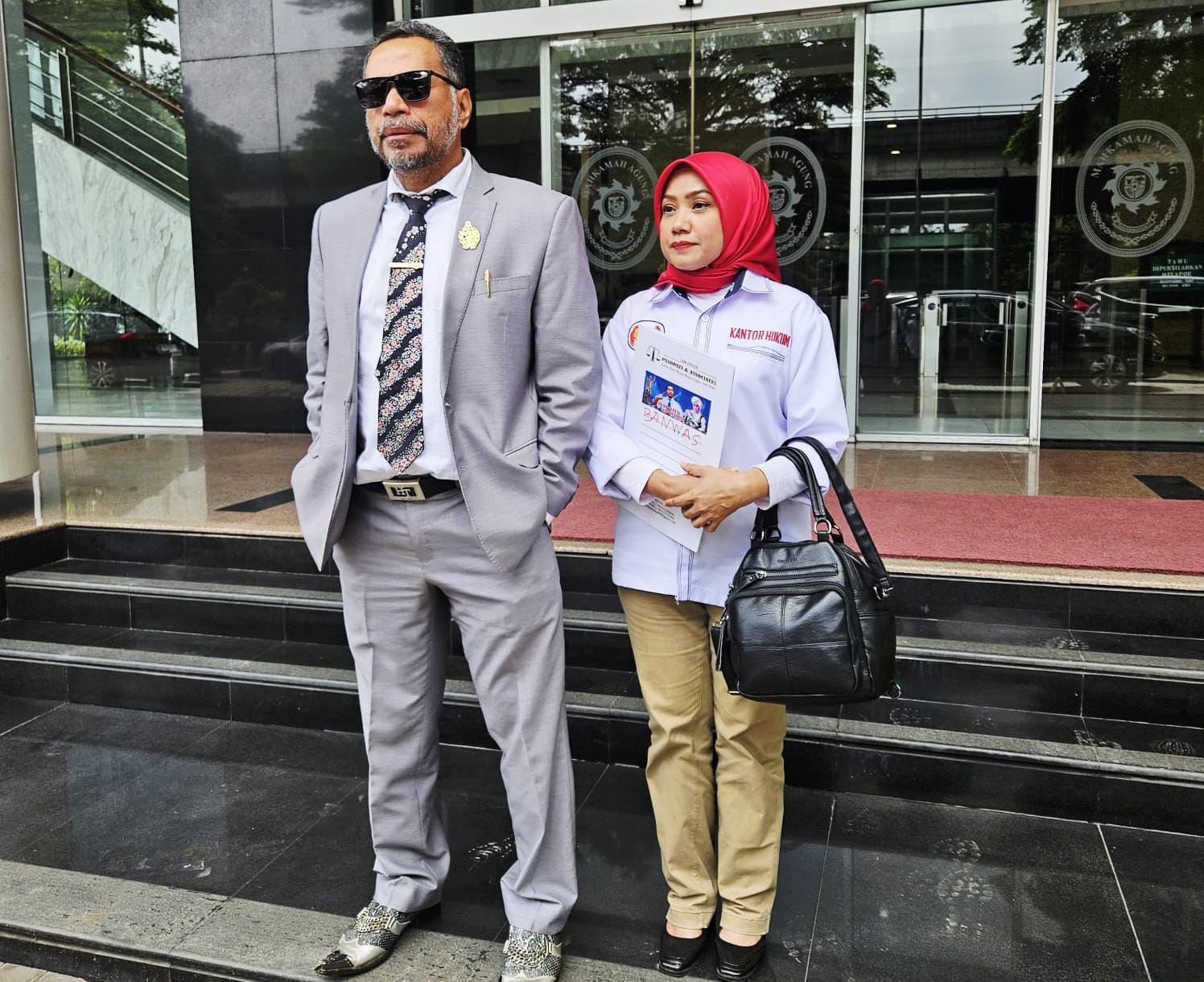 Pengacara Internasional Ungkap Dugaan Kejanggalan Serius di PN Surakarta, Ini Penegasan Erles Rareral, SH, MH