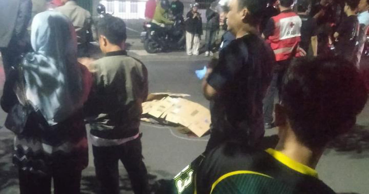 Pengendara Mobil Tertabrak Pejalan Kaki di Jalan Lodaya Bandung, Korban 55 Tahun Meninggal di TKP