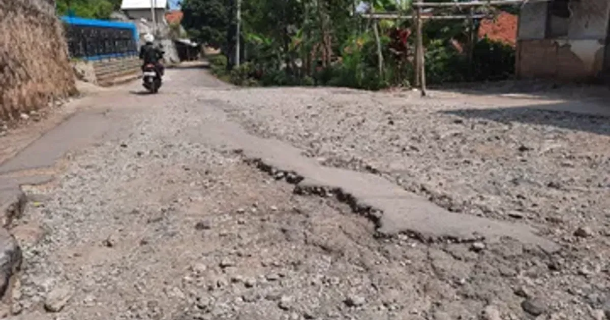 Perbaikan 33 Ruas Jalan Bandung Barat dengan Anggaran Rp91 Miliar 2026