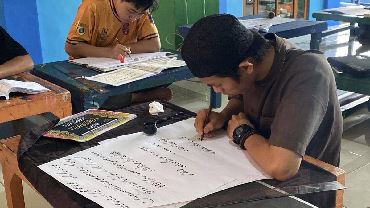 Pesantren Lemka Sukabumi: Pusat Kaligrafi Al-Qur’an Internasional