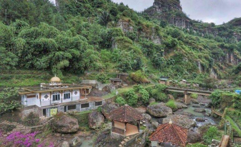 Lembah Curugan Gunung Putri: Surga Tersembunyi Cililin Bandung Barat 2024