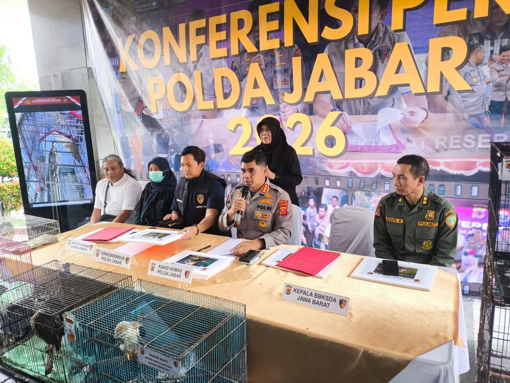 Polda Jabar bersama BKSDA dan JSI ungkap Kasus Perdagangan Ilegal Satwa Dilindungi
