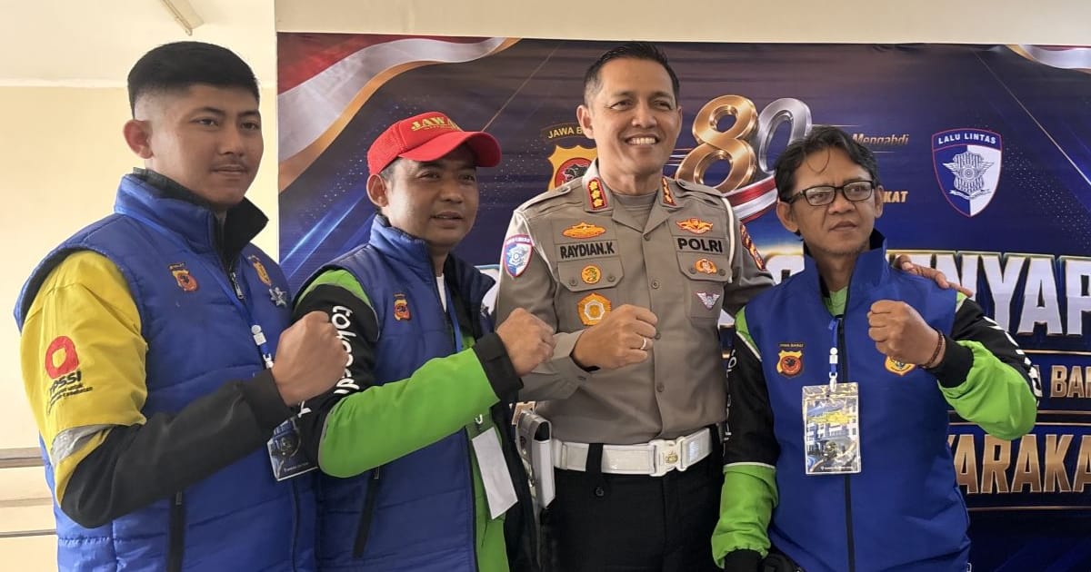 Polda Jawa Barat Giatkan Program Edukasi Keselamatan Berkendara untuk Pengemudi Ojek Online Menjelang Hari Bhayangkara ke-80