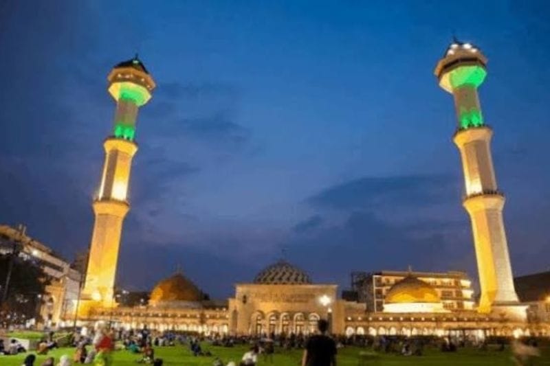 Polemik Pengelolaan Masjid Raya Bandung: Ahli Waris Versus Pemprov Jabar?
