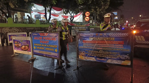 Update: Akses Puncak via Cianjur Ditutup Malam Tahun Baru 2026, Simak Pengalihan Arus!