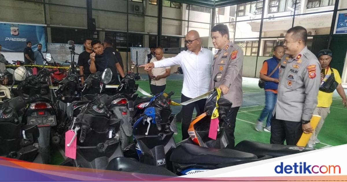 Polisi Tangkap 7 Tersangka Sindikat Pencurian Motor Asal Lampung di Sumedang, 18 Motor Disita