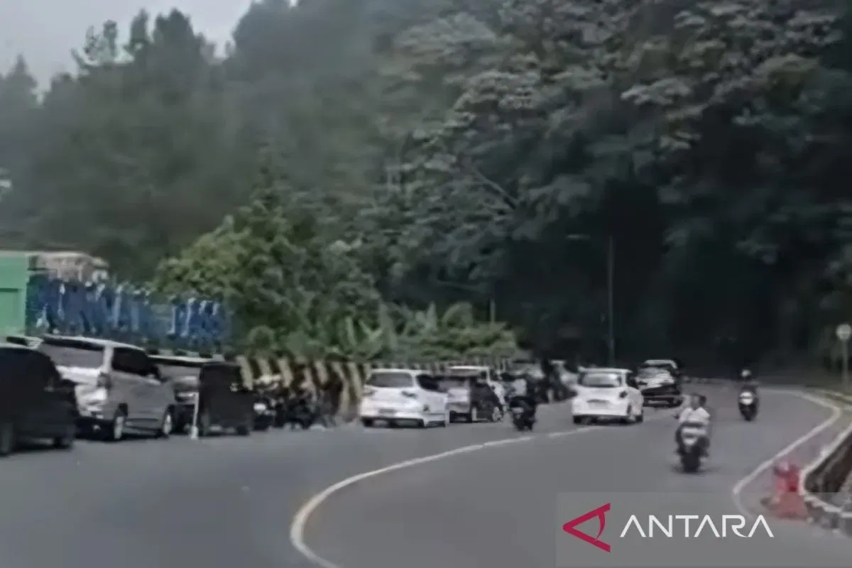 Polres Cianjur Arahkan Jalur Alternatif Jonggol-Sukabumi Selama Libur