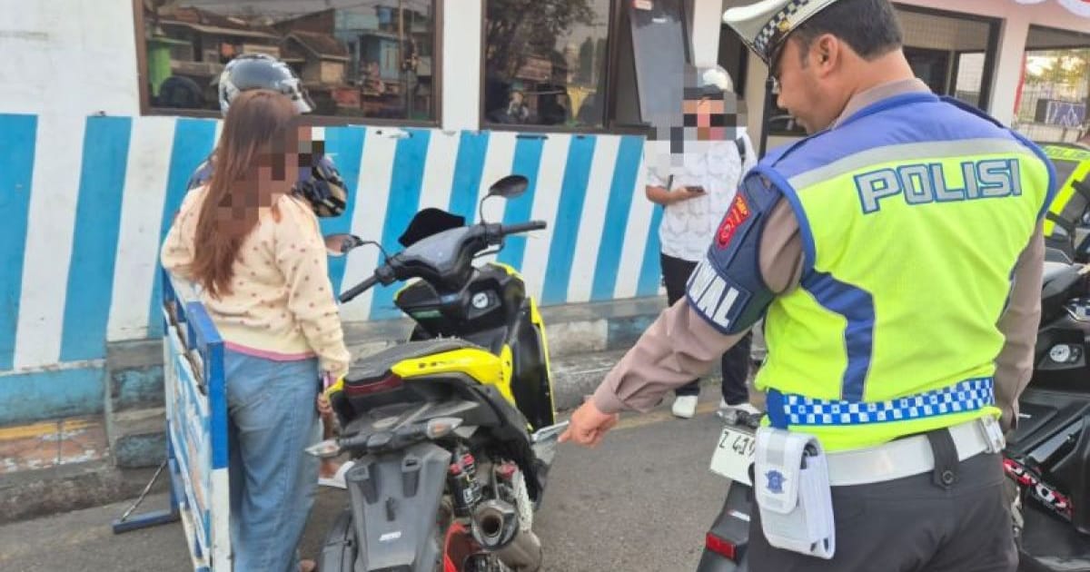 Polres Garut Gencarkan Razia Knalpot Bising, Kendaraan Terjaring Dibawa ke Mako untuk Penggantian