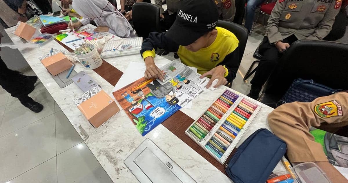 Polrestabes Bandung Hadirkan Kompetisi Melukis untuk Pelajar Difabel