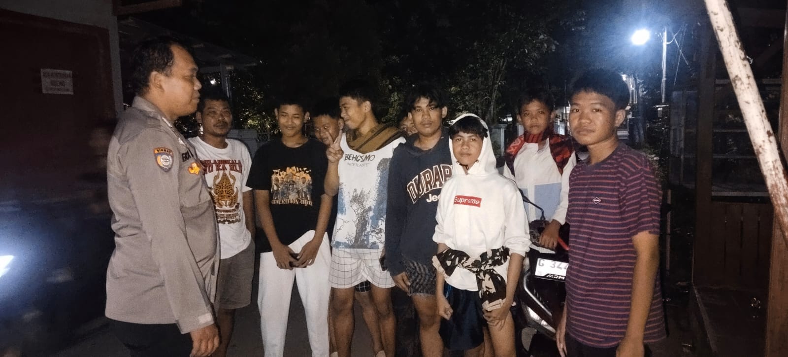 Polsek Cikarang Pusat Imbau Remaja Hegarmukti Isi Ramadan Positif