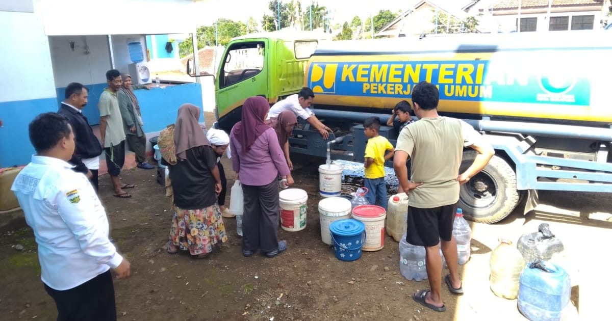 Potensi Krisis Air Bersih Mengintai Tasikmalaya, BPBD Distribusikan 15 Ribu Liter ke Dua Desa