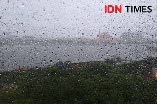 Prakiraan Cuaca Bandung dan Sekitarnya 8 Maret 2026: Hujan Siang Hari