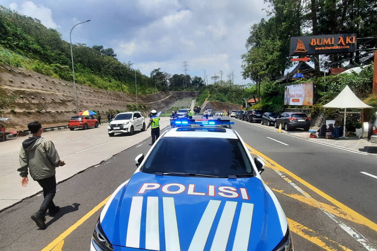 Puncak H+1: Volume Kendaraan Naik 70%, Didominasi Wisatawan Jakarta