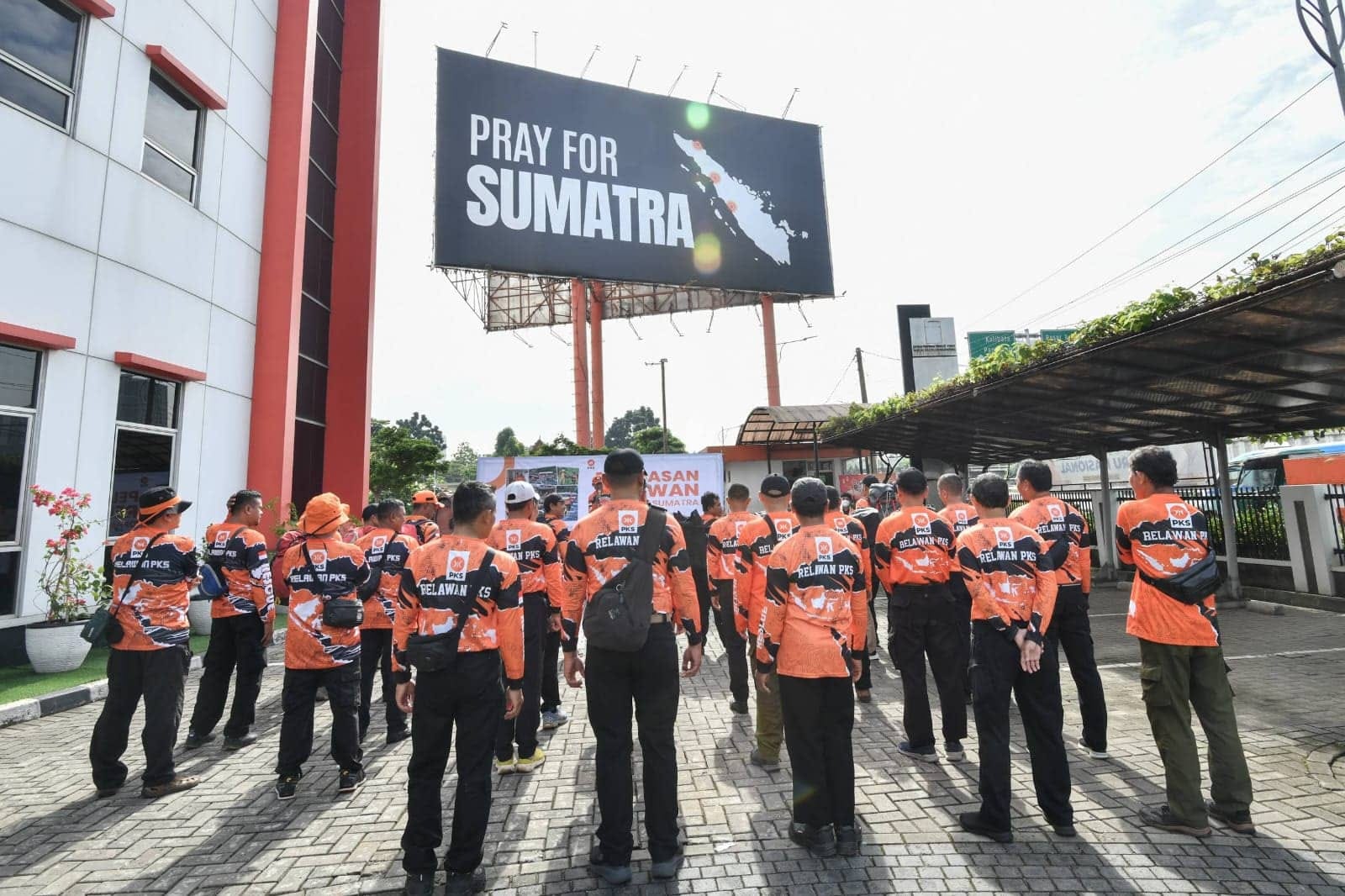 Terbaru 2024: PKS Kirim Tim Khusus Bantu Pemulihan Bencana di Sumatra