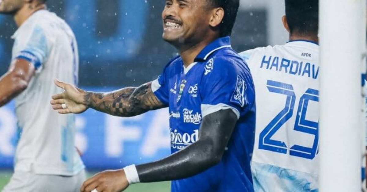 Saddil Ramdani Beberkan Strategi Persib Bandung Hadapi Klub-Klub Juara ASEAN
