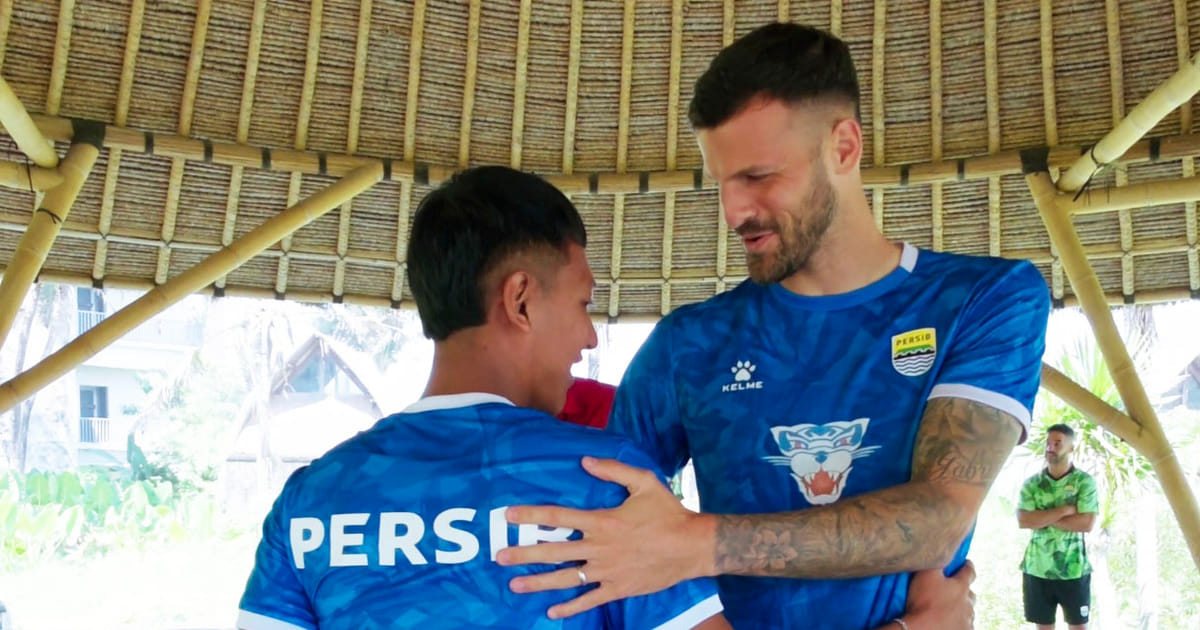 Sandy Walsh Bergabung di TC Persib Bali meski Pulih dari Cedera