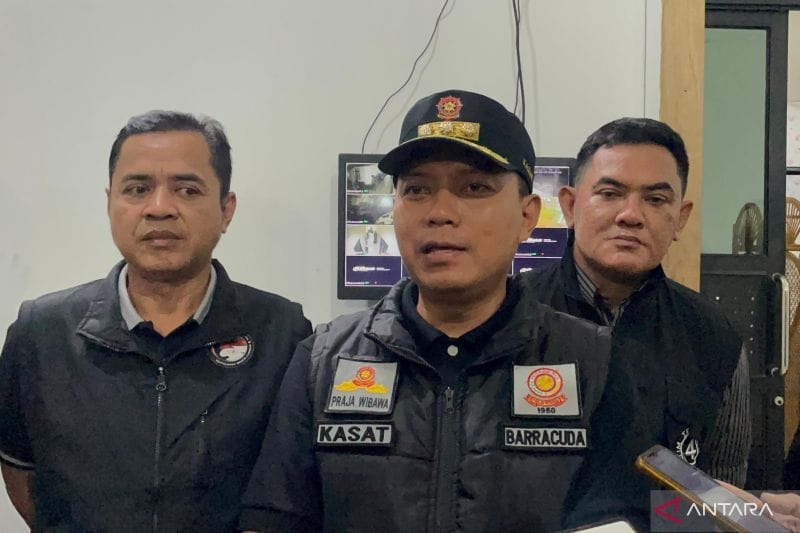 Satpol PP Cianjur menjaring 11 perempuan dalam razia tempat hiburan