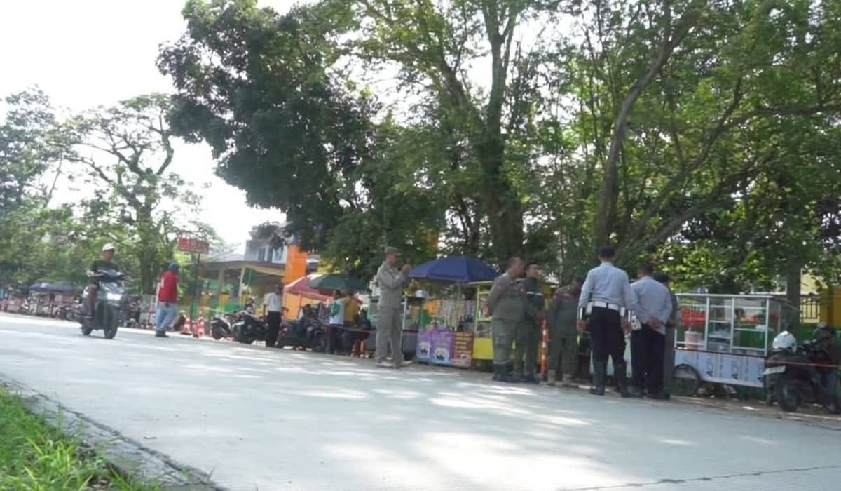 Satpol PP dan Dishub Tertibkan Parkir Liar di RSUD Palabuhanratu Sukabumi