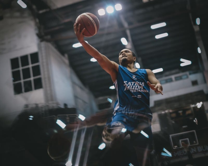 Satria Muda Pertamina Bandung Tutup Tur Tandang IBL 2026 dengan Rekor Sempurna