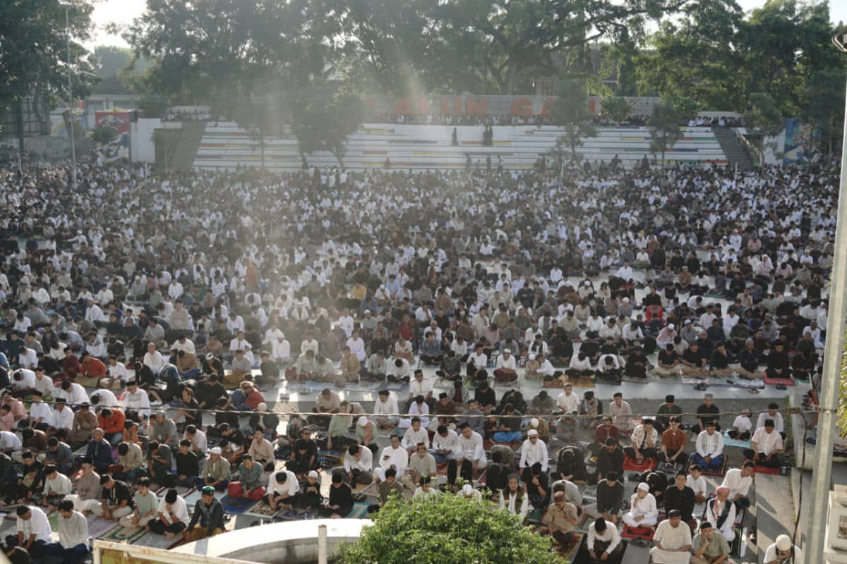 Sholat Ied Garut: Ajak Doa untuk Muslim di Palestina, Iran, Lebanon