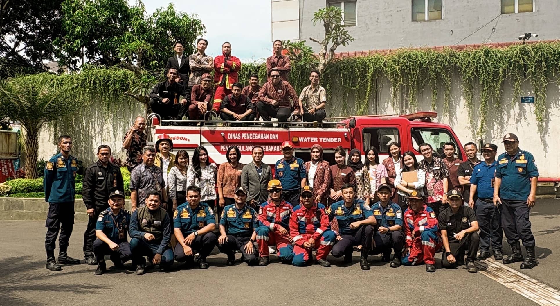 Simulasi Kebakaran Damkar Bandung: Truntum Cihampelas Perkuat K3