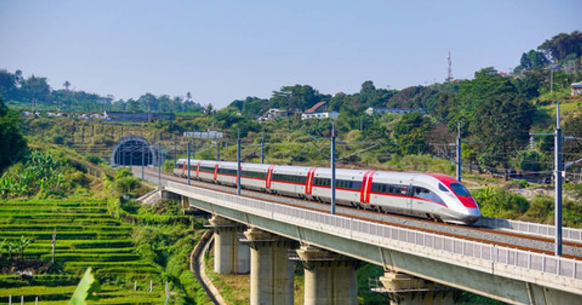 Skema BLU untuk Kereta Cepat Whoosh Disepakati, Begini Penjelasan Lengkapnya