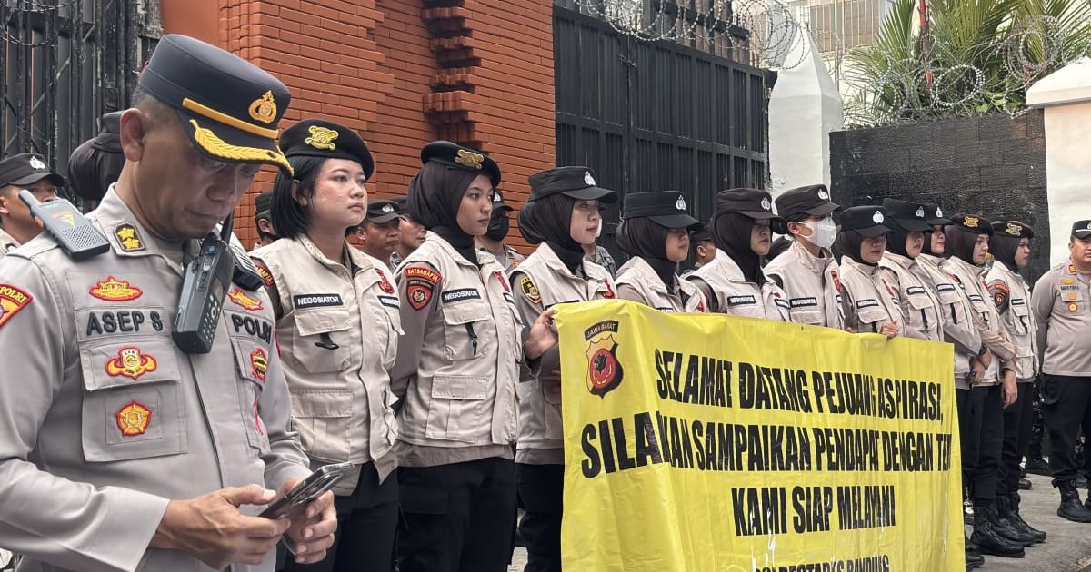 Strategi Humanis Polisi Bandung Jamin Kebebasan Aspirasi Publik