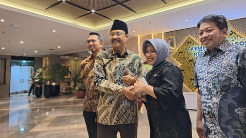 Strategi Verifikasi 11 Juta PBI BPJS Dinonaktifkan, Selesai 2026