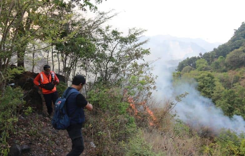 Sumedang Dilanda 4 Kali Karhutla dalam 2 Hari: Seluruh Wilayah Jawa Barat dalam Status Siaga Kekeringan