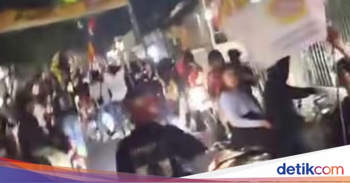 Suporter Persib dan Persija Gesekan di Jalan Veteran Sukabumi Usai Nobar Semifinal