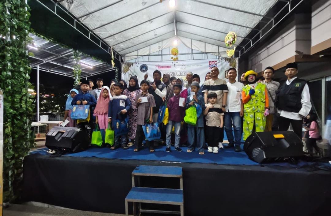 Tasya Lovers dan Majelis Taklim Depok Santuni 50 Anak Yatim Ramadhan 1447 H