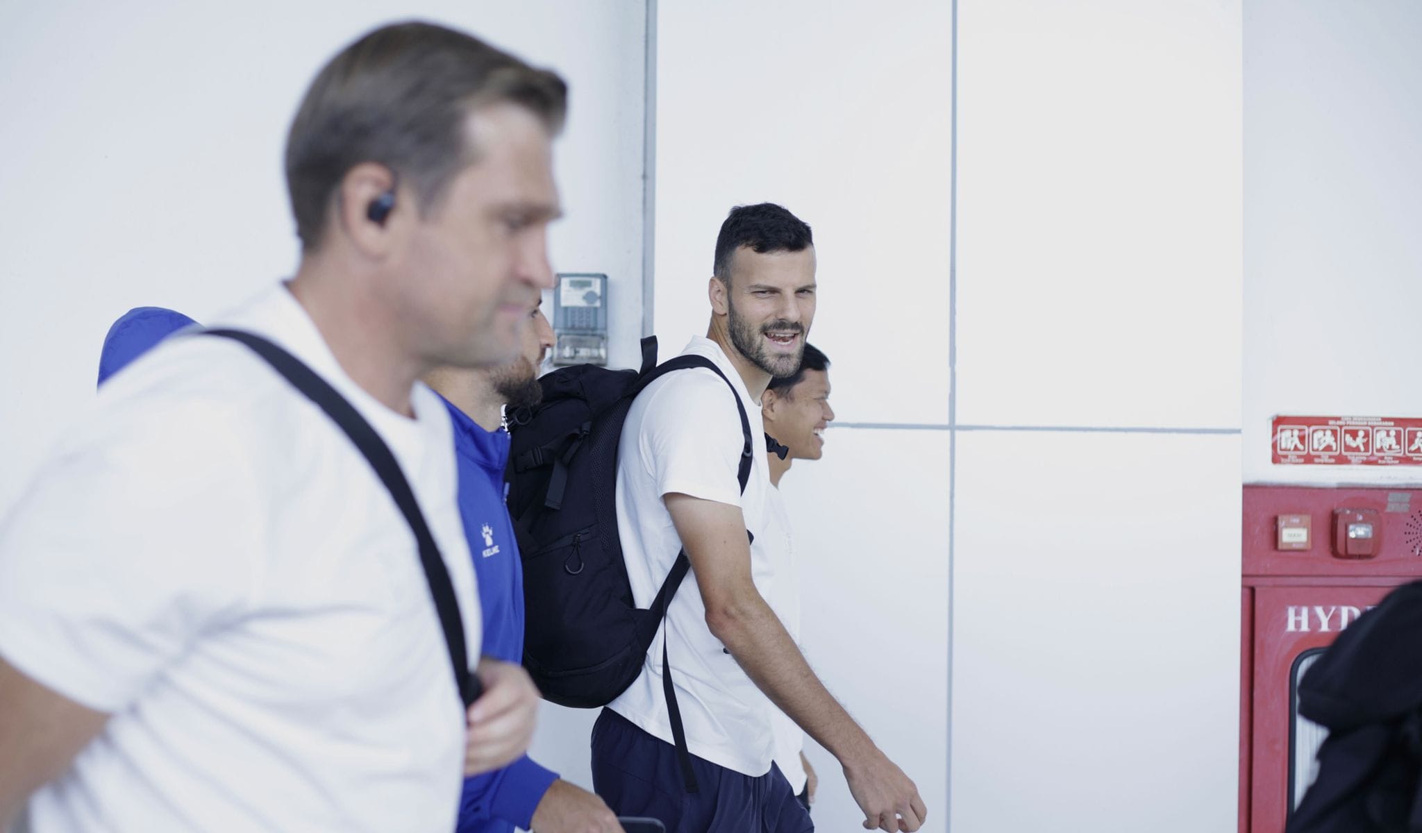 Thom Haye Gabung Persib di Surabaya, Kurzawa Absen Lawan Persebaya