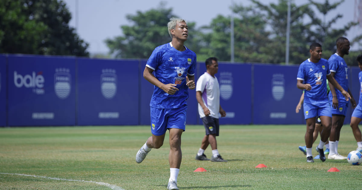 Tiga Pemain Belum Bisa Dimainkan, PERSIB Tetap Bidik Kemenangan di Semifinal Kontra Persija