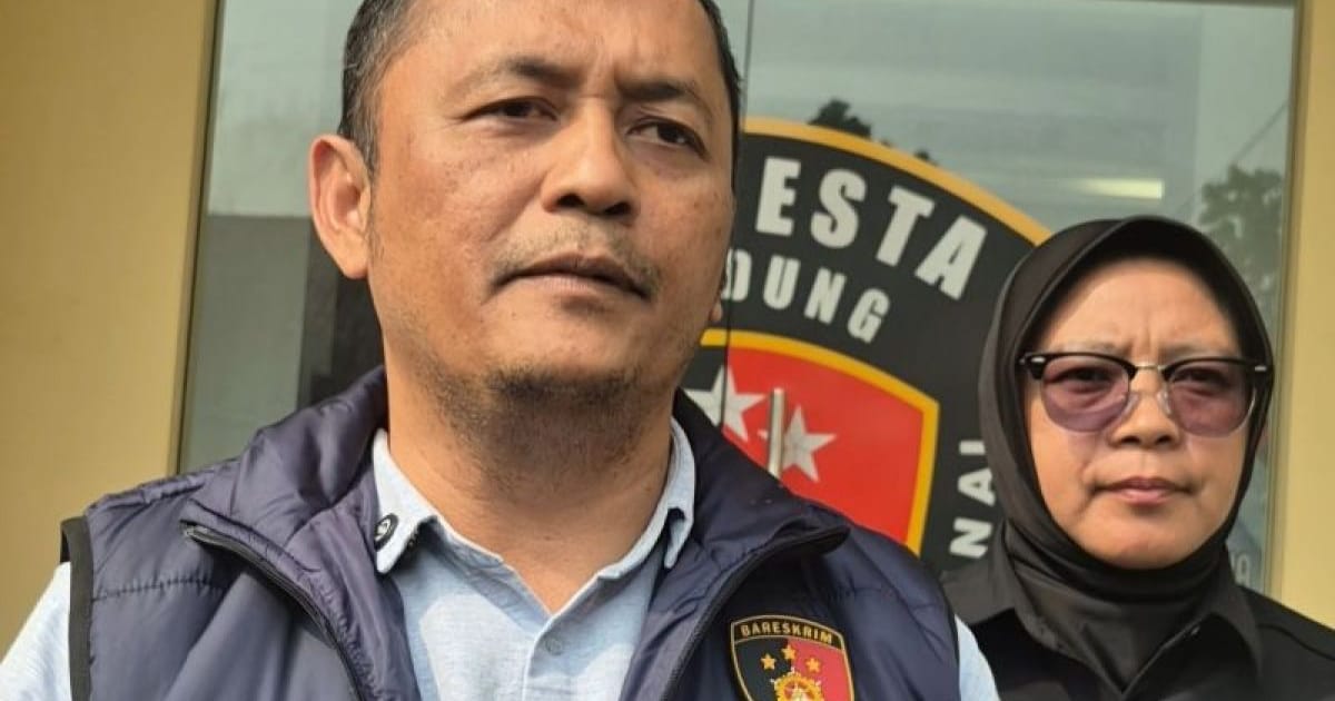Tiga Tersangka Ditetapkan atas Pengeroyokan massal yang melukai pejabat yang sedang bertugas.