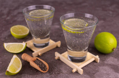 Tren Minuman Chia Seed: Manfaat dan Risiko yang Perlu Diketahui