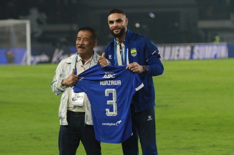 Umuh Muchtar Kritik Wasit Persib vs Ratchaburi di Bawah Standar Asia