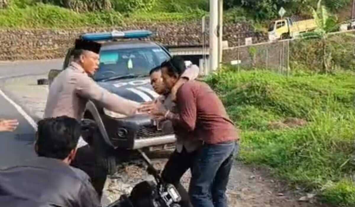 Viral Video Tito Kobra Garut: Ancaman Bunuh Kapolsek Usai Mokel