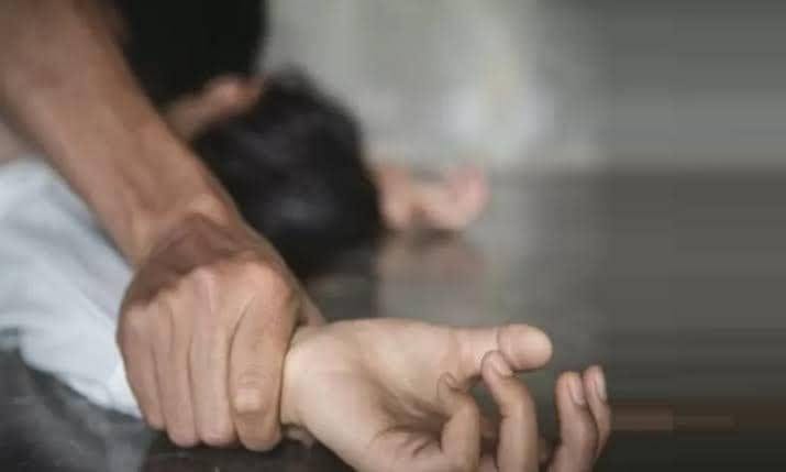 Warga Tangkap Kakek Predator di Sukabumi, 12 Anak Jadi Korban: Ancaman 9 Tahun Penjara